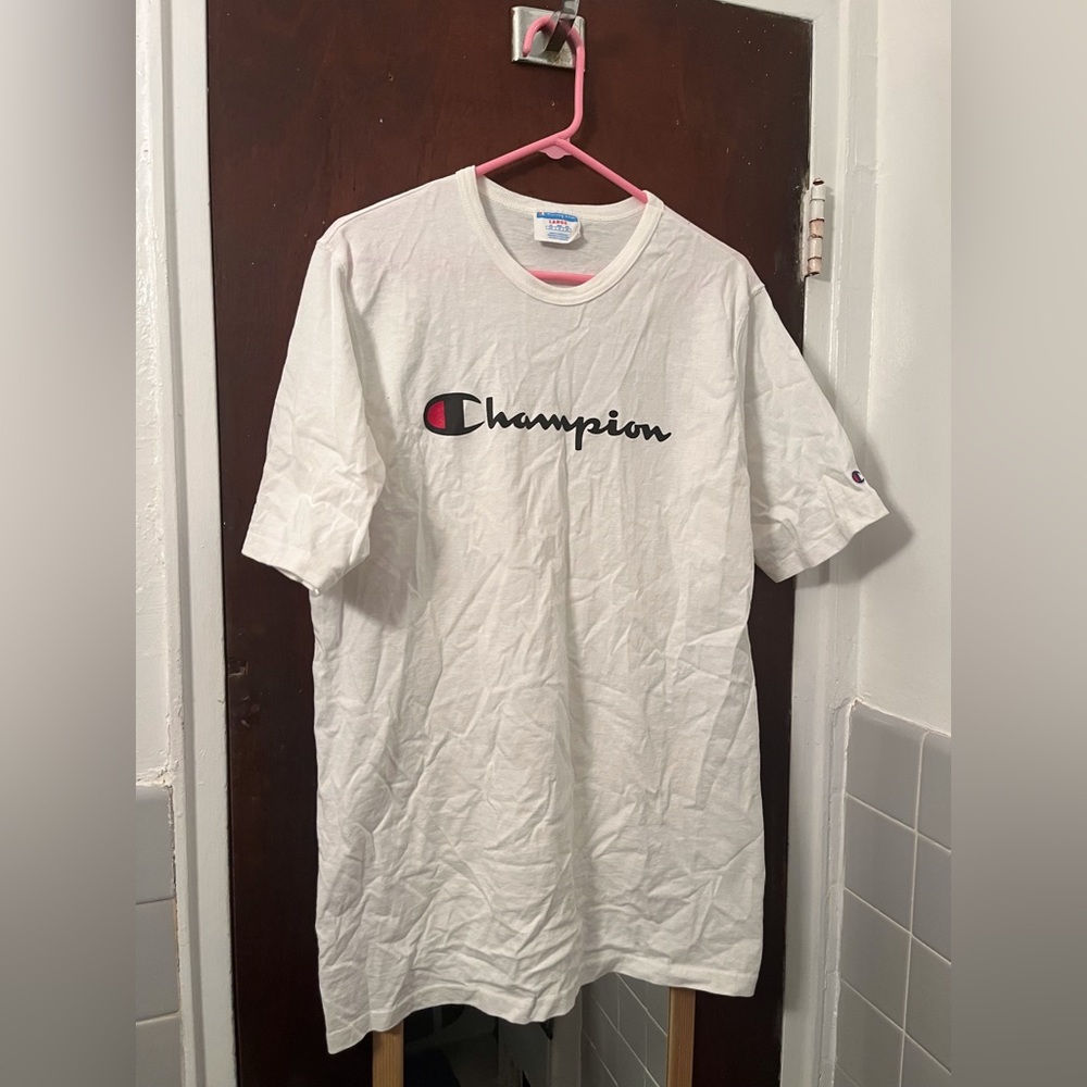 ❌SOLD❌ Champion, White Short Sleeve Tee, Large